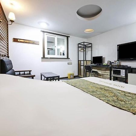 Cheonan Business Hotel Экстерьер фото