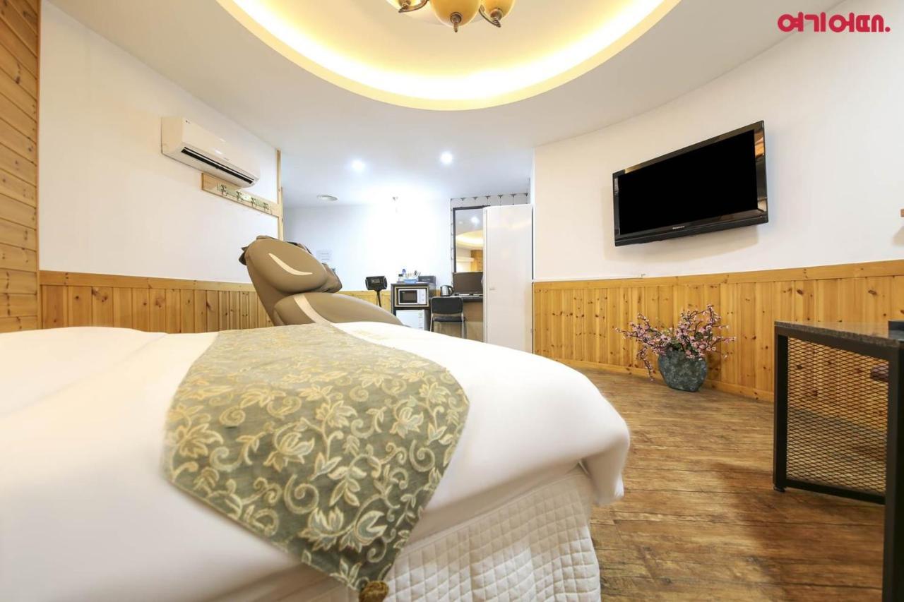 Cheonan Business Hotel Экстерьер фото